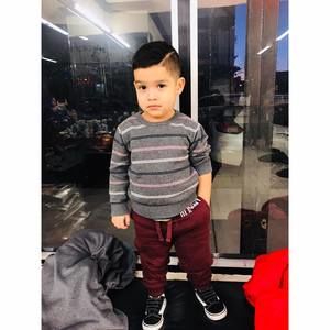 Meet your Posher, Iris